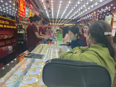 Bản tin thị trường vàng sáng 20/8/2026: Giá vàng tăng mạnh